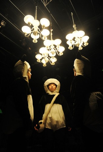 Image from Carriageworks, Pan Pan Theatre Ireland and Beijing Square Moon Culture's "Fight the Landlord/Do Di Zhu"